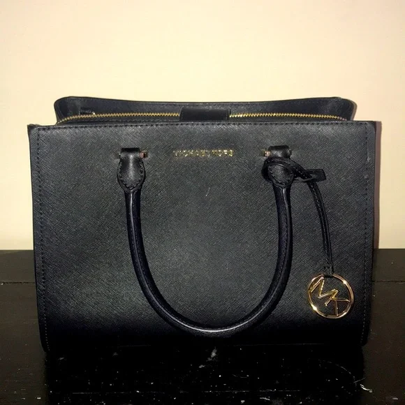 MICHAEL Michael Kors Bags Michael Kors 15 W X 85 H Leather